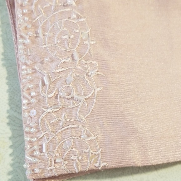 Like new condition! Pale pink black with sequins - Picture 8 of 8